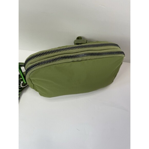 Green Double Zipper Belt Bag With carabiner - Picture 3 of 5